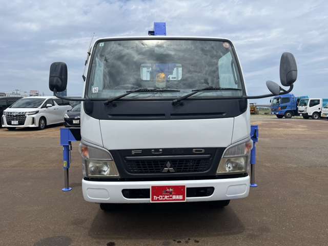 Mitsubishi Fuso Canter 2