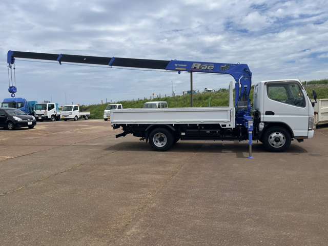 Mitsubishi Fuso Canter 4