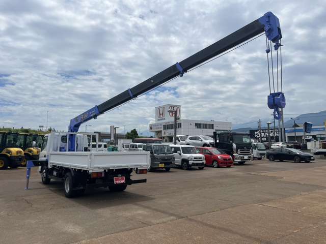 Mitsubishi Fuso Canter 7
