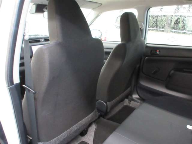 Toyota Probox Van 10
