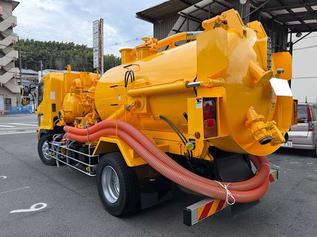 Hino Ranger 9
