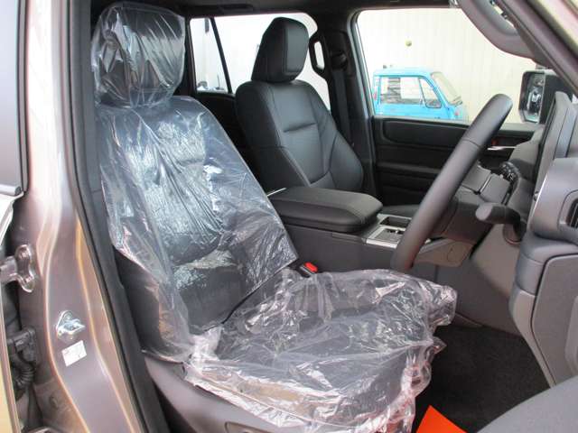 Toyota Land Cruiser 250 8