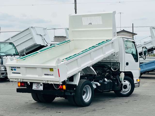 Isuzu Elf 9