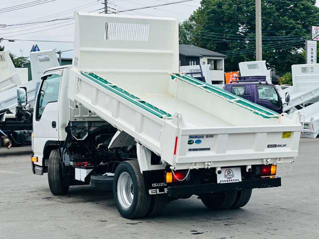 Isuzu Elf 10