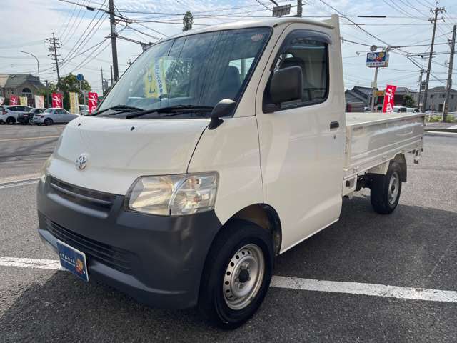 Toyota Light Ace Truck 8
