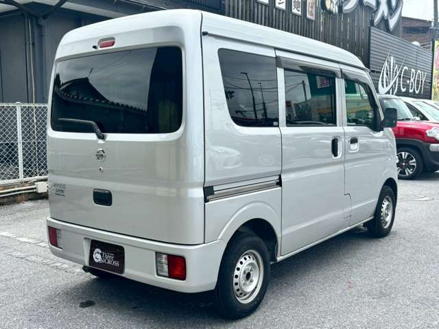 Nissan NV100 Clipper 12