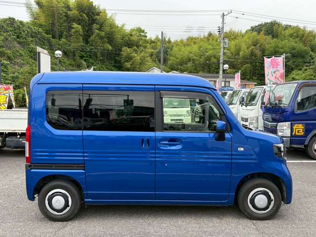 Honda N-VAN 11