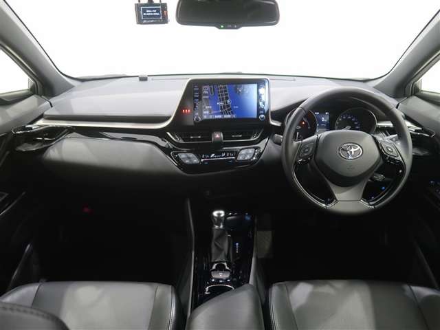 Toyota C-HR 6
