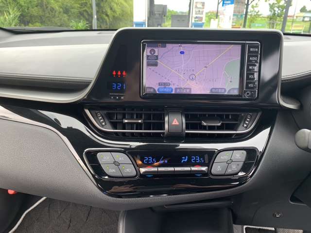 Toyota C-HR 12