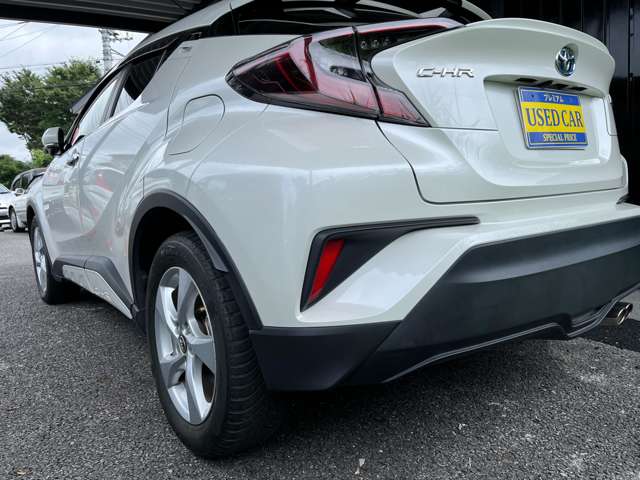 Toyota C-HR 6