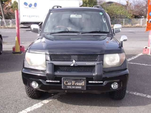 Mitsubishi Pajero iO 3