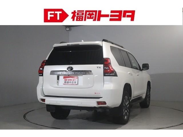 Toyota Land Cruiser Prado 6