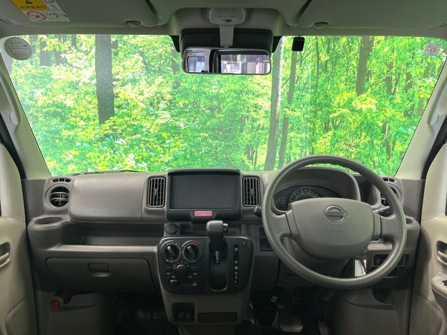 Nissan NV100 Clipper 2