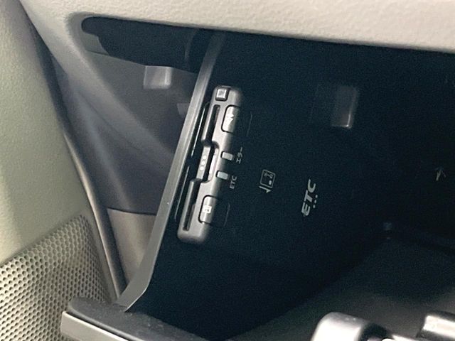 Nissan NV100 Clipper 6