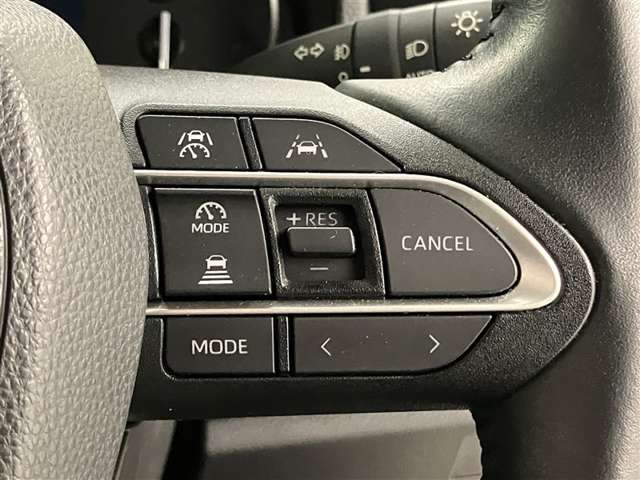 Toyota Noah 3