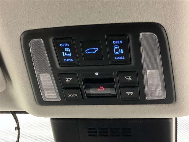 Toyota Noah 4