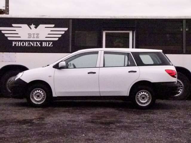 Nissan AD 8