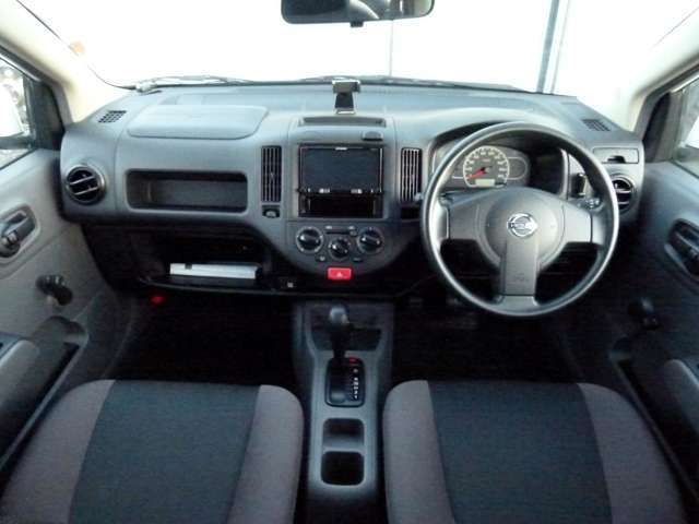 Nissan AD 9