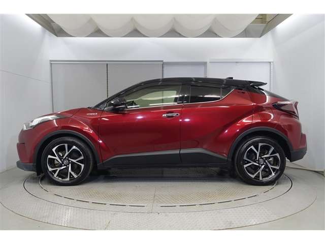 Toyota C-HR 2