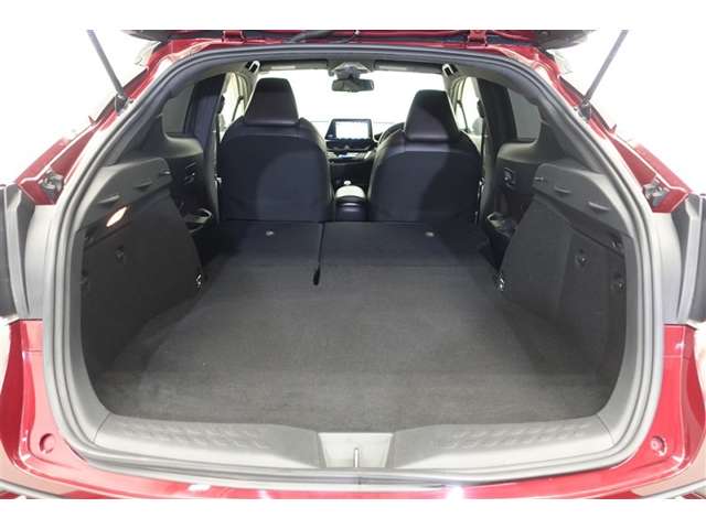Toyota C-HR 10