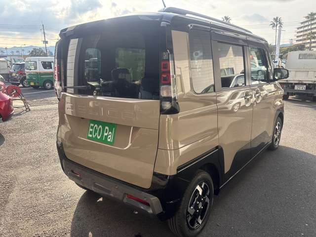 Mitsubishi Delica Mini 6