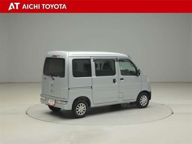 Toyota Pixis Van 6