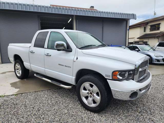 Dodge Ram 9