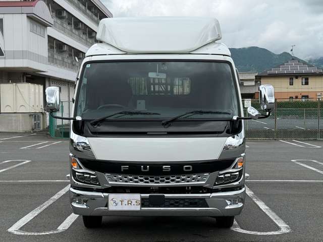 Mitsubishi Fuso Canter 3