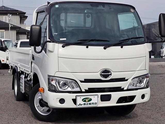 Hino Dutro 4