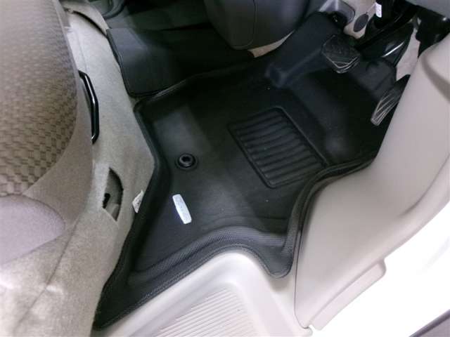 Suzuki Every 7