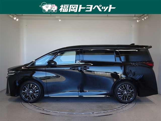 Toyota Vellfire 2