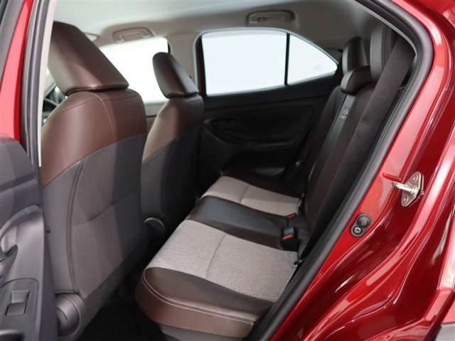 Toyota Yaris Cross 12