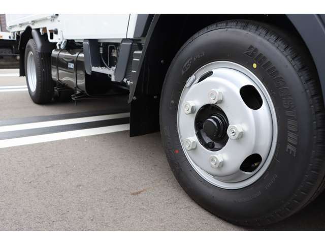 Mitsubishi Fuso Canter 12