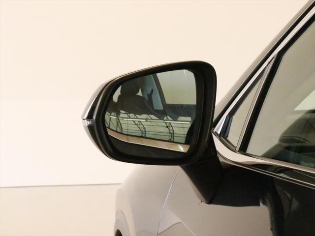 Lexus NX 6