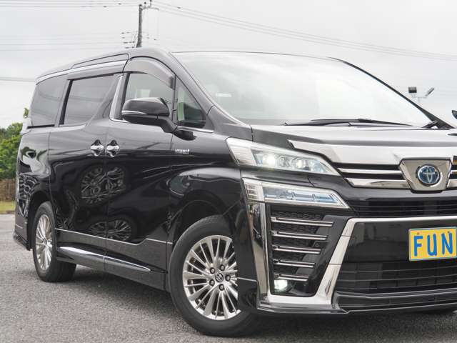 Toyota Vellfire 11