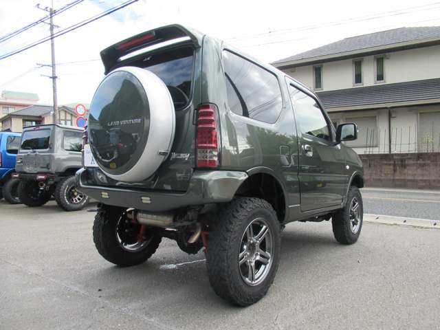 Suzuki Jimny 8