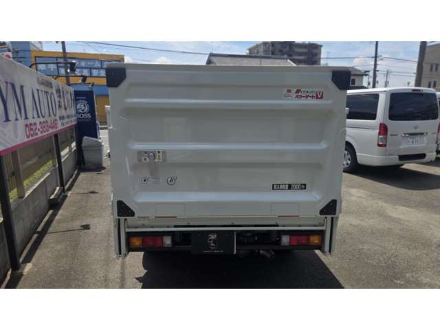 Mitsubishi Fuso Canter 6
