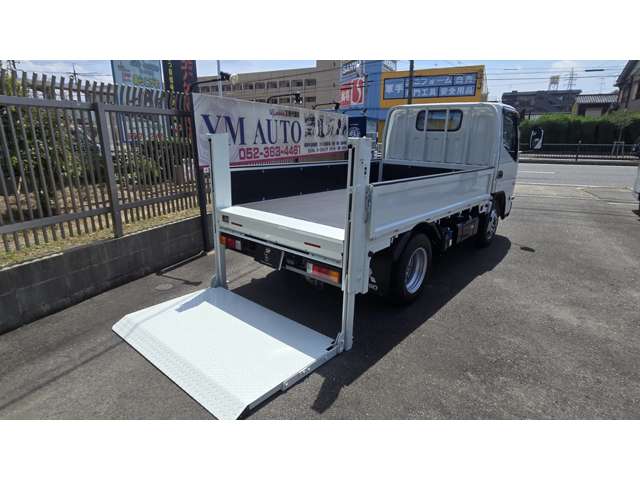 Mitsubishi Fuso Canter 8