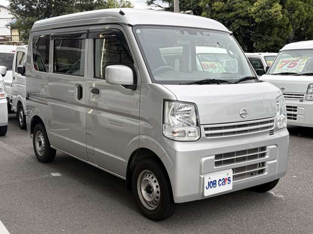 Nissan NV100 Clipper 7
