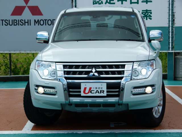 Mitsubishi Pajero 2