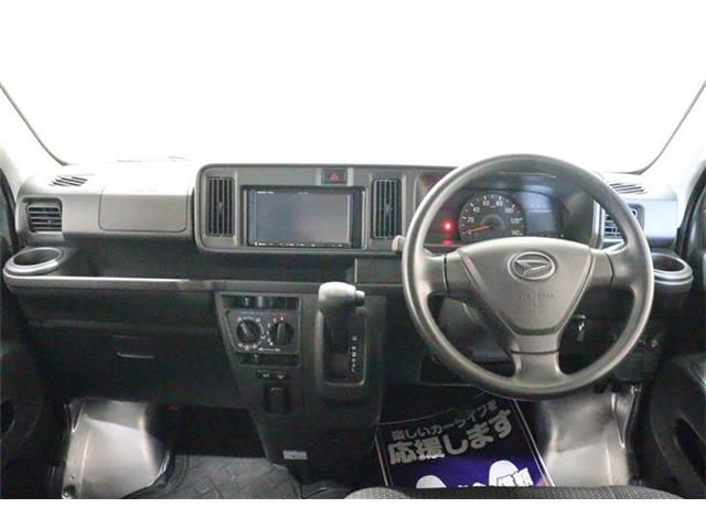 Daihatsu Hijet Cargo 8