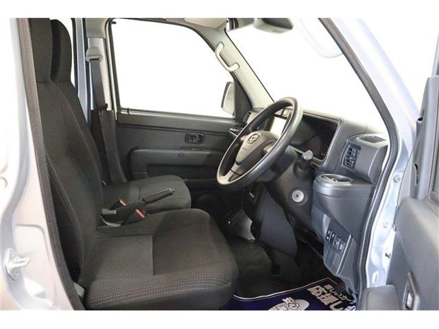 Daihatsu Hijet Cargo 10