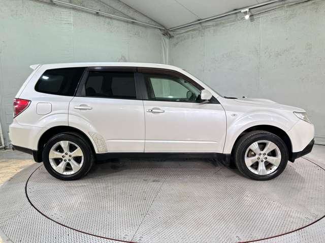 Subaru Forester 5