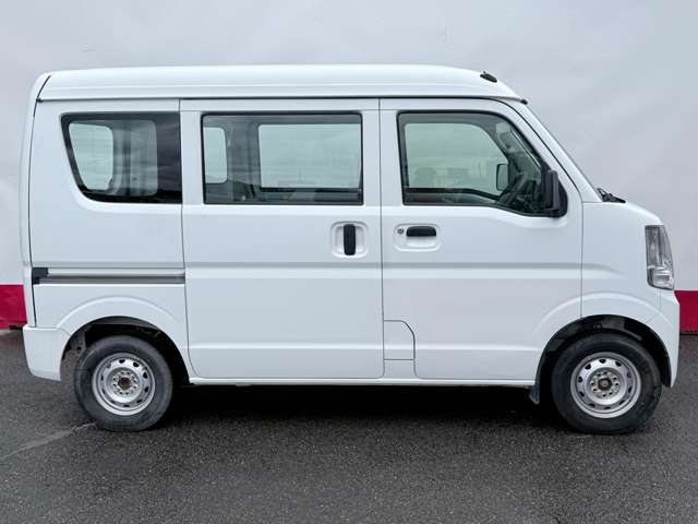 Suzuki Every 9