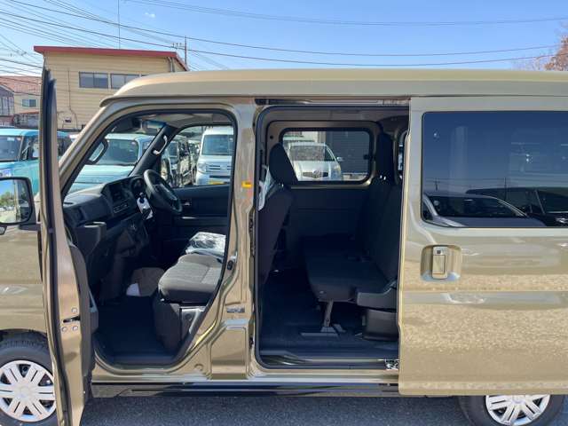 Daihatsu Atrai 8