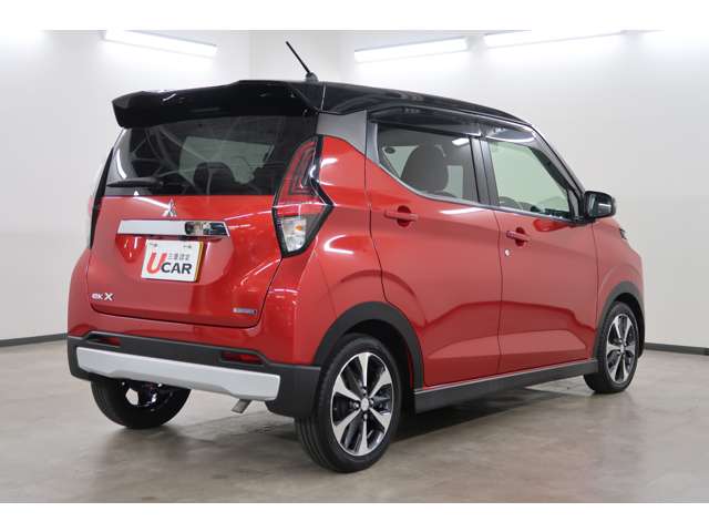 Mitsubishi eK X 6