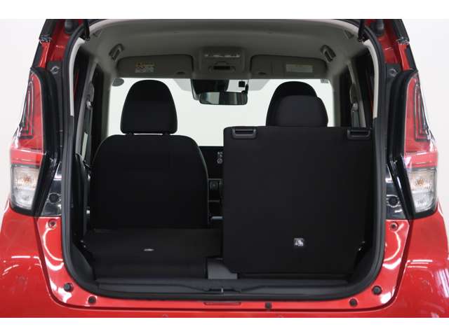 Mitsubishi eK X 10