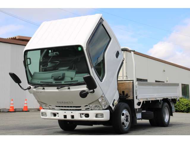 Isuzu Elf 9