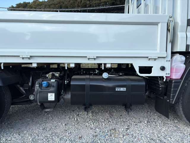 Mitsubishi Fuso Canter 12