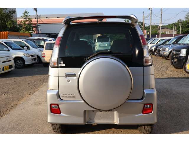 Daihatsu Terios Kid 4